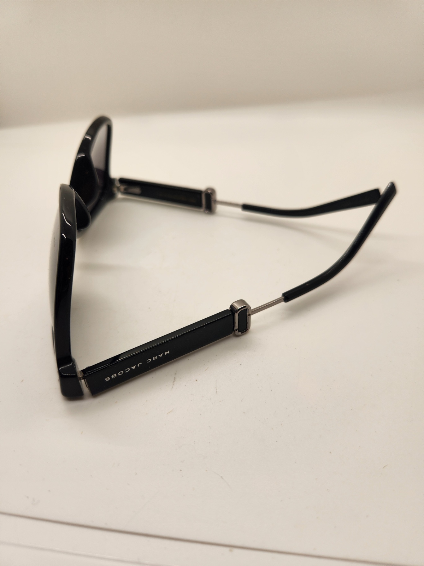 Marc Jacobs MARC 130/S in black - image 2 of 11