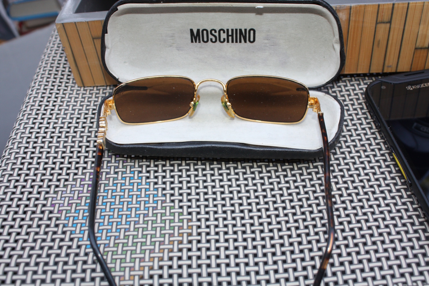 VERY RARE Moschino by Persol Vintage Sunglasses – Model MM3022 – 1990s – Made in Italy - image 7 of 11