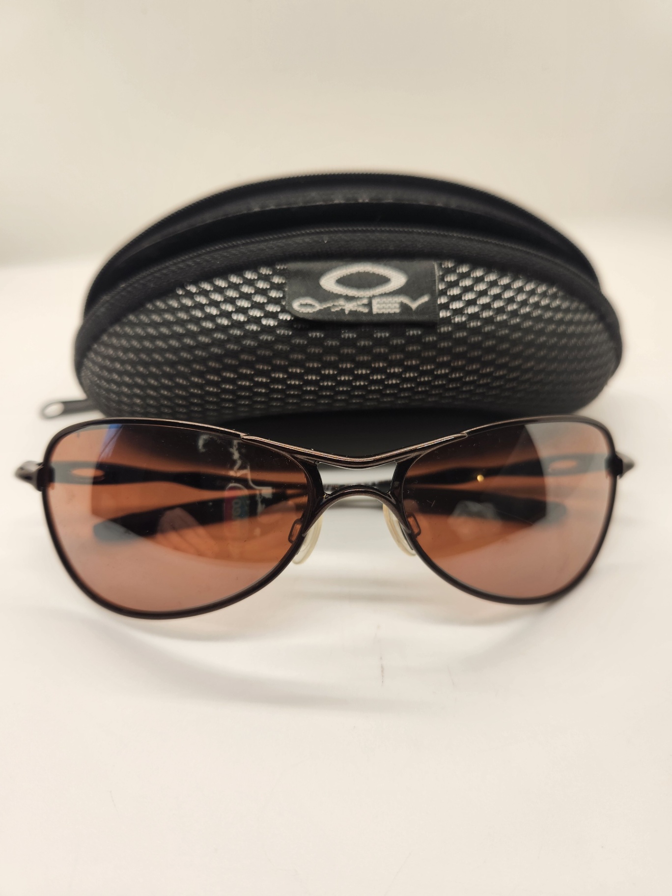 Oakley Crosshair S Women's Sunglasses with Original Soft Vault Case - image 1 of 10