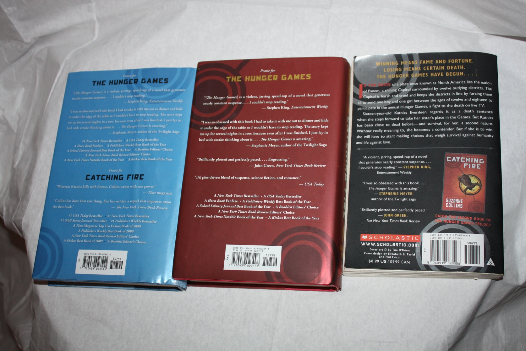 Hunger Games book series - original three books - image 2 of 3