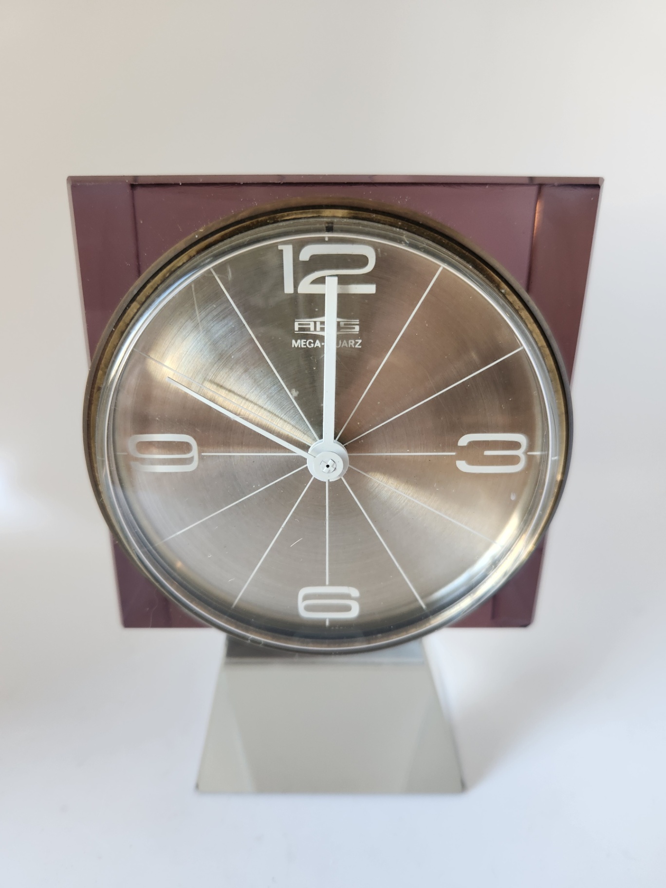 Vintage Mid Century Modern AHS Mega-Quarz Modernist Desk Clock - Lavender and Clear Acrylic & Silver metal - image 7 of 19