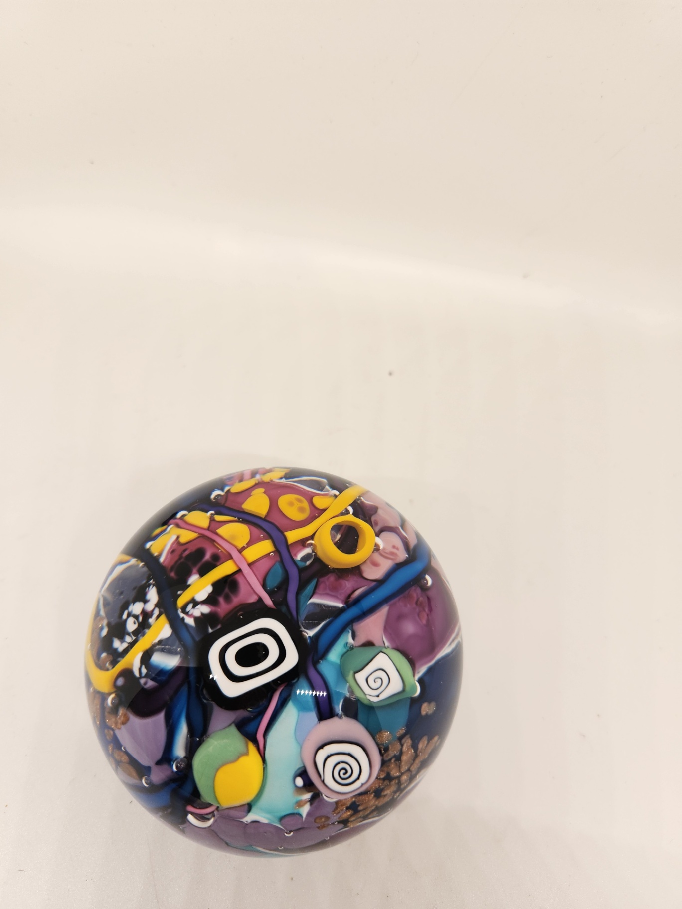 Signed Kliszewski (Bob Klis) Art Glass Paperweight 1999 – 3” Abstract Multicolor Studio Glass Orb - image 5 of 5