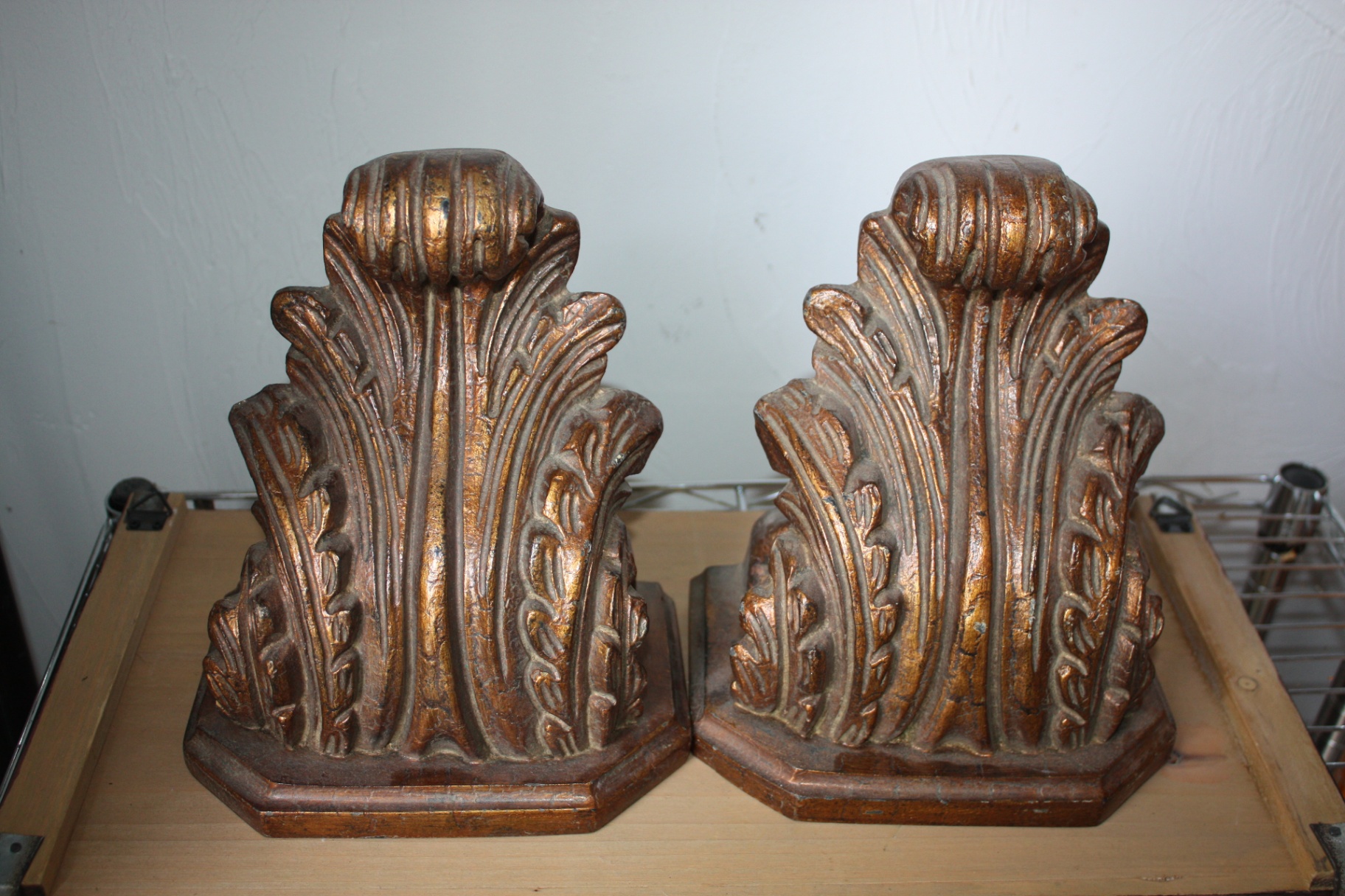 Pair of Carved Acanthus Leaf Corbels – Gilt & Bronze Finish – Architectural Wall Shelves / Brackets (approx 12 inches) - image 5 of 5
