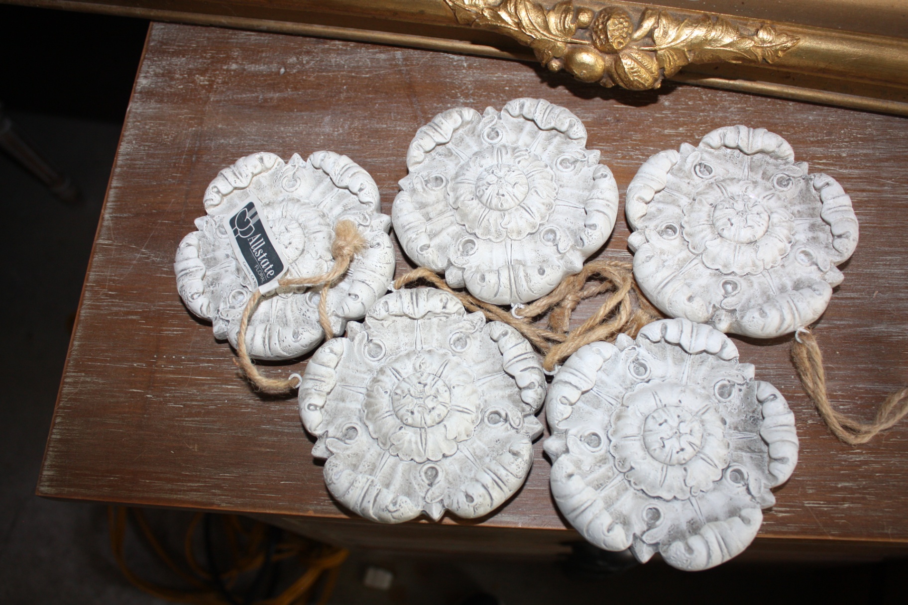 Set of Five Carved Rosette Curtain Tiebacks – Distressed Stone-Finish Medallions (Alstone) - image 5 of 5