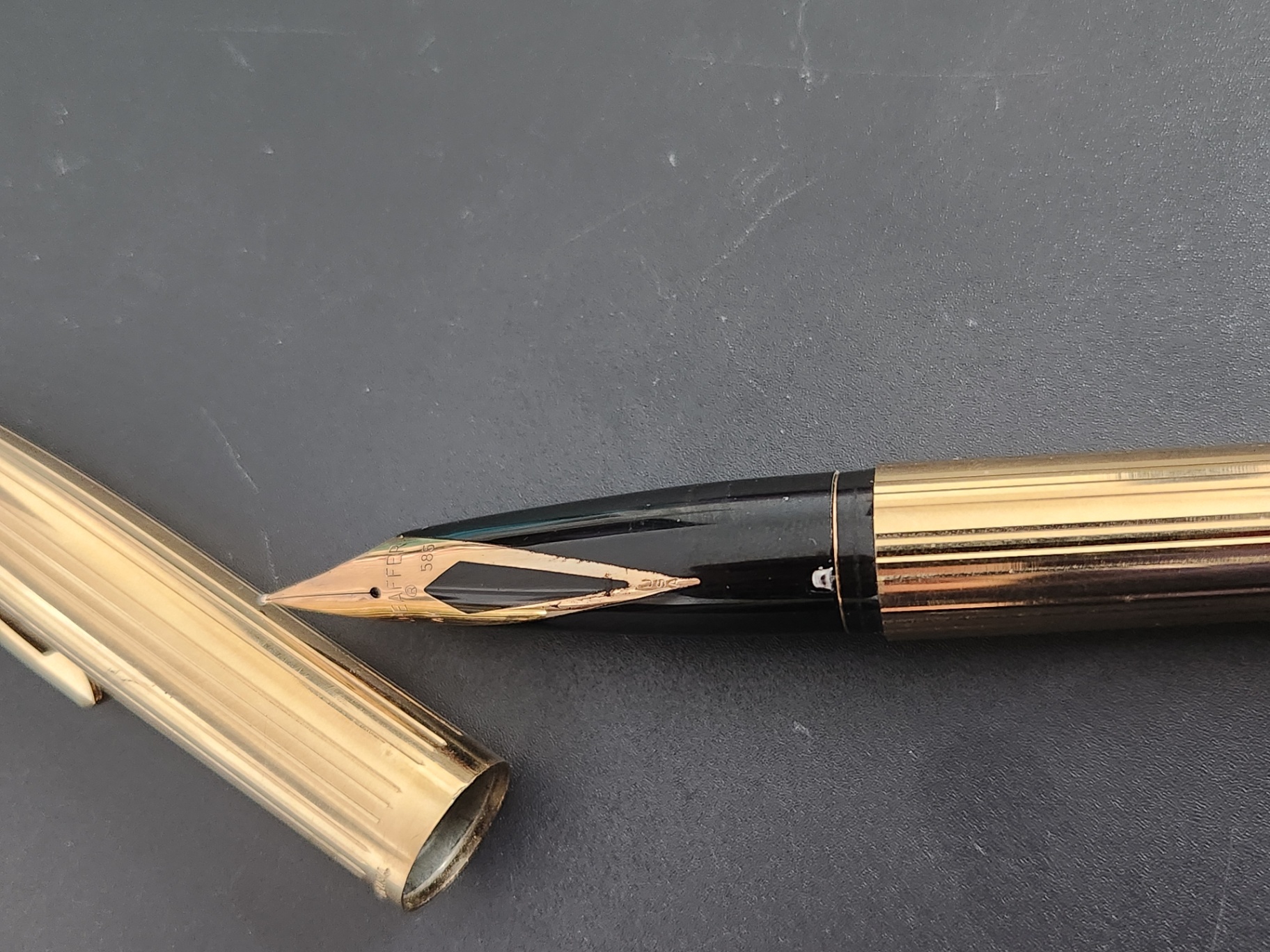 Vintage Sheaffer U.S.A. Fountain Pen with 14K Nib – Fluted Barrel - image 13 of 14