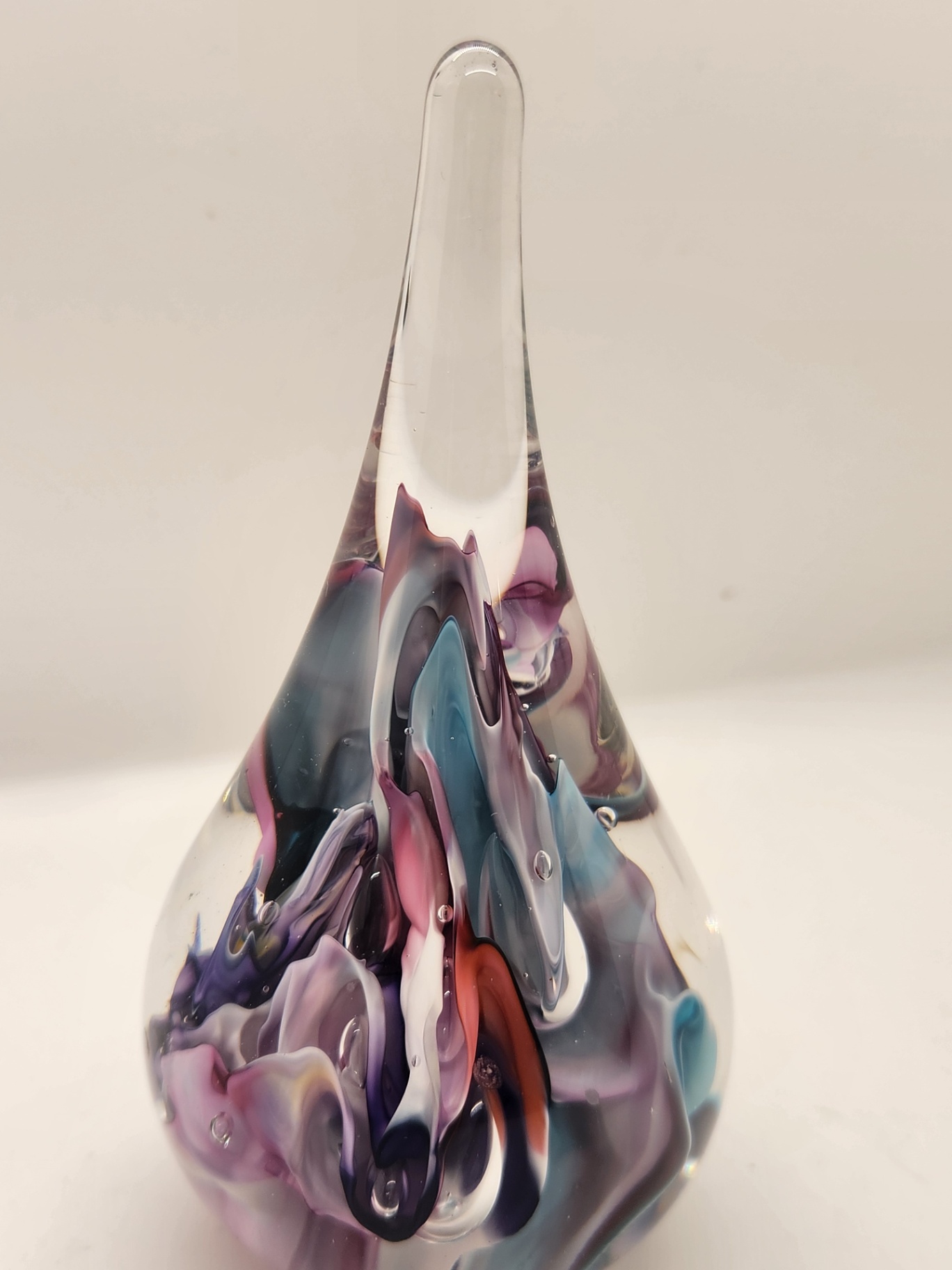 Signed Robert Eickholt Abstract Swirl Art Glass Teardrop Paperweight (1993) - image 1 of 6