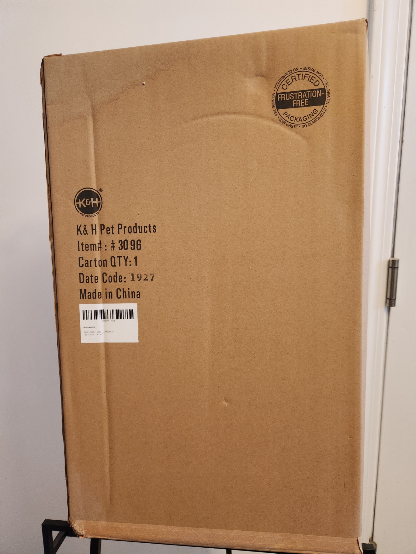 K&H Pet Products Universal Mount Cat Kitty Sill White 14" x 24" x 13" New in Unopened Box - image 2 of 6
