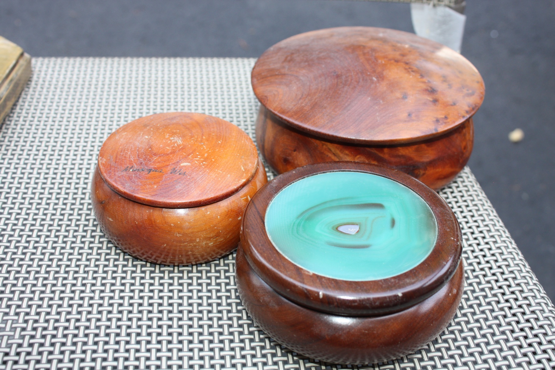 Vintage Hand-Turned Wooden Lidded Boxes – Mixed Lot of Decorative Storage Containers - image 1 of 2
