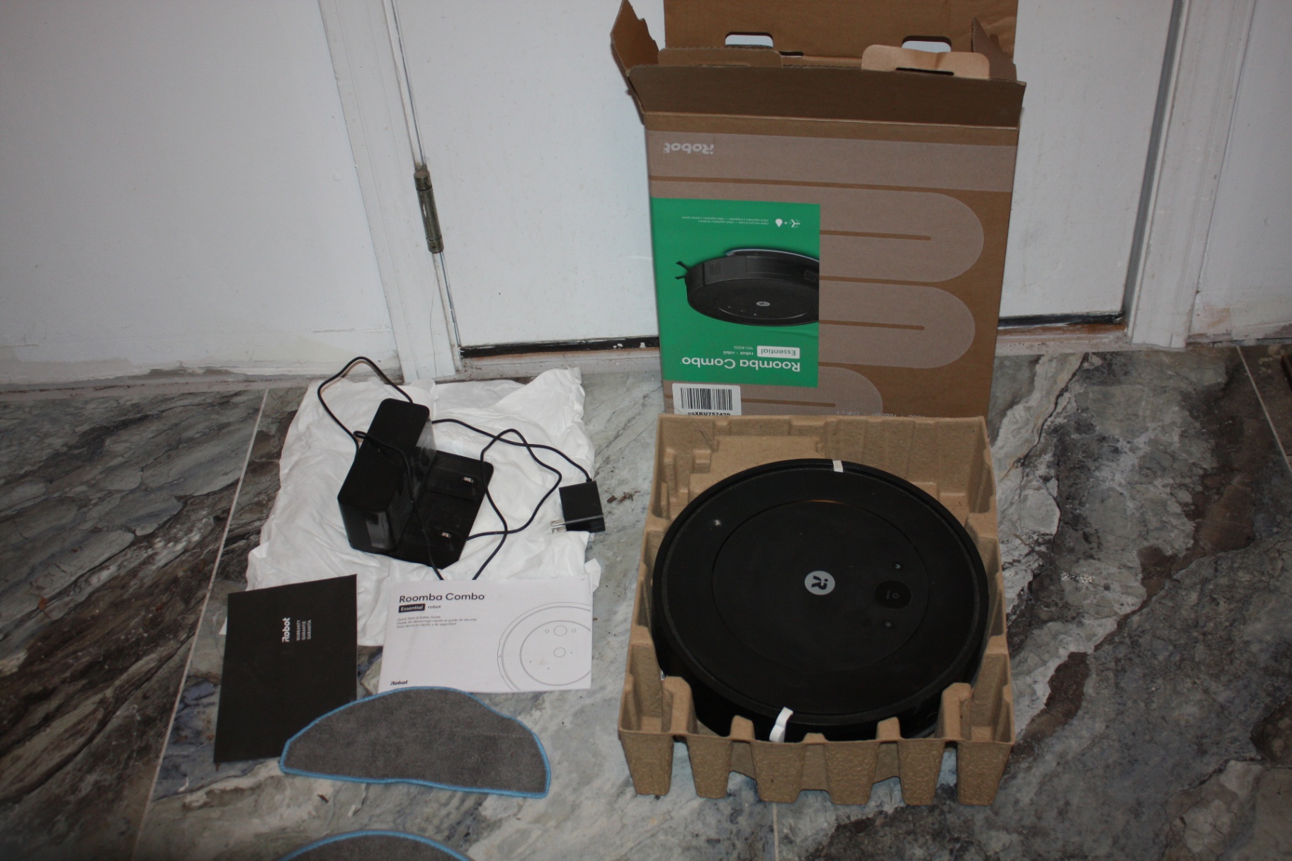 iRobot Roomba Combo Robot Vacuum & Mop with Box, Charger & Accessories - image 3 of 4