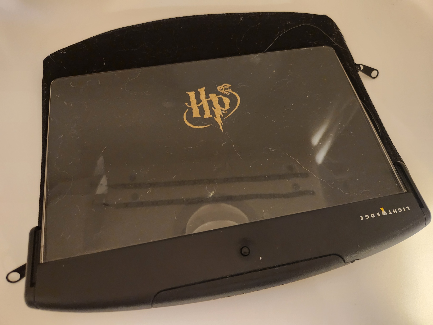Harry Potter “LightWedge” LED Book Light with Original Hogwarts Zippered Pouch - image 7 of 8