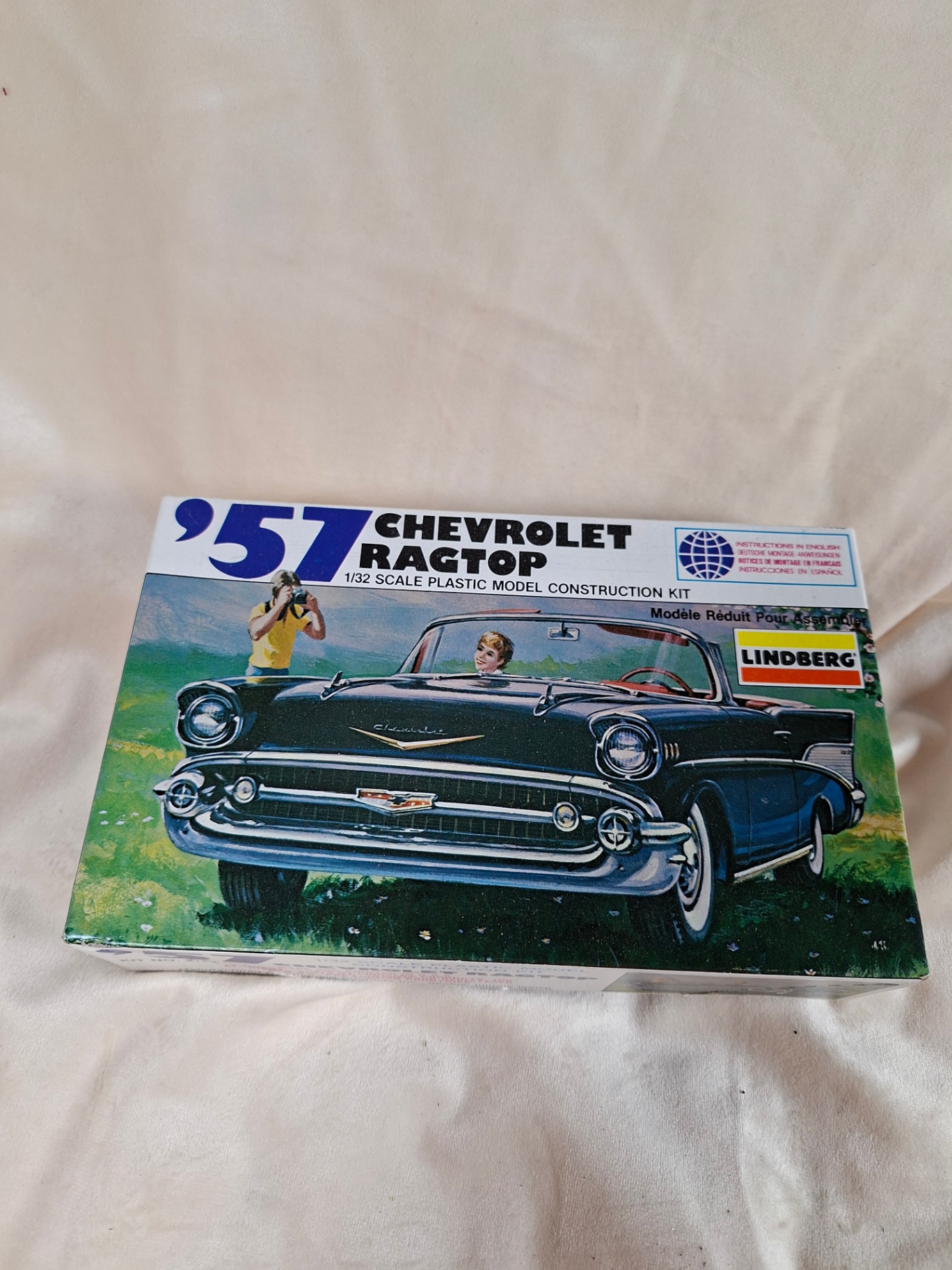 1957 Chevrolet RagTop 1/32 Scale Plastic Model Kit - image 4 of 4