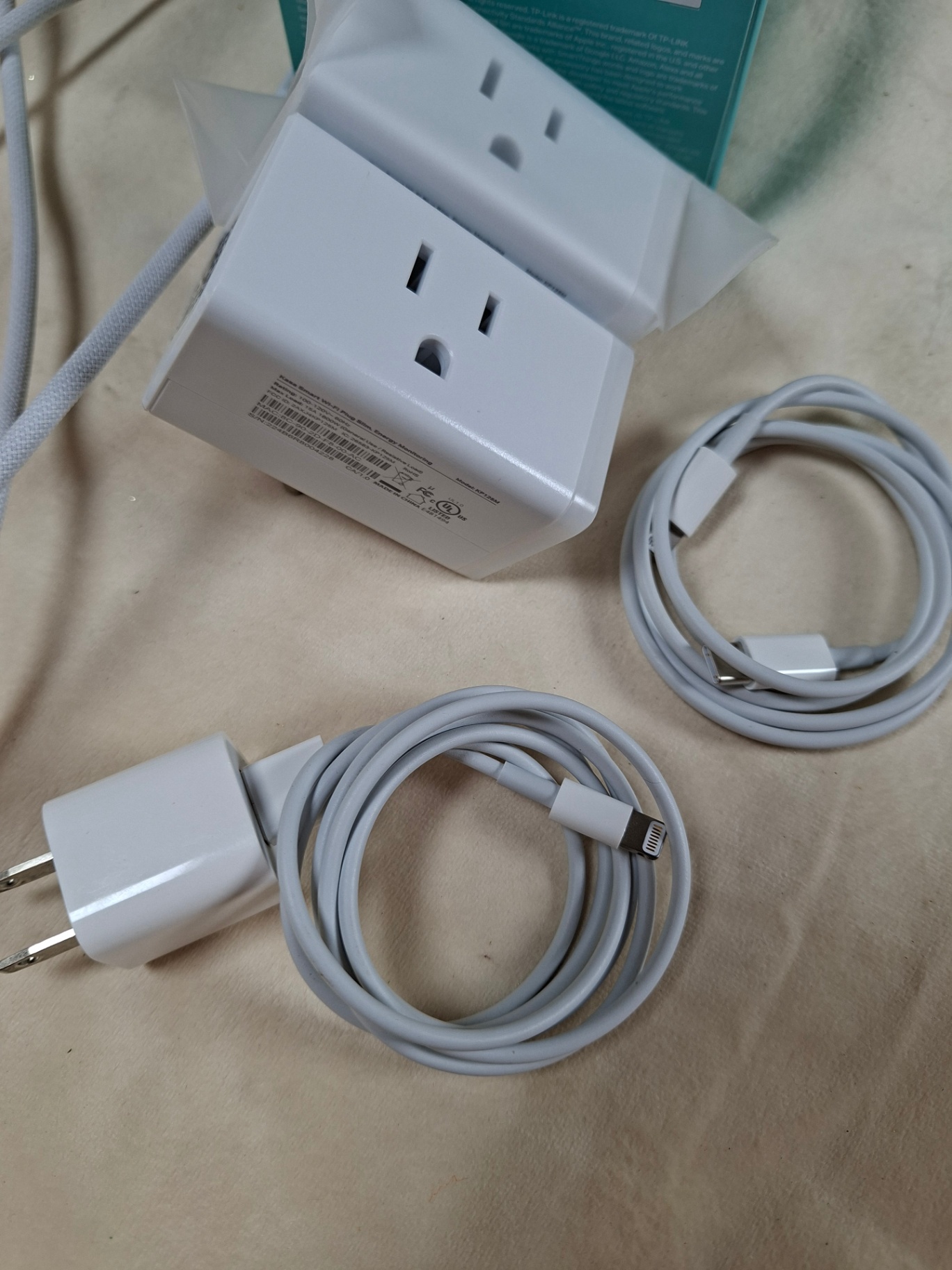 Kasa Smart Wi‑Fi Plug Slim Energy Monitoring Outlets (2‑Pack) PLUS Charging Cords! - image 2 of 5