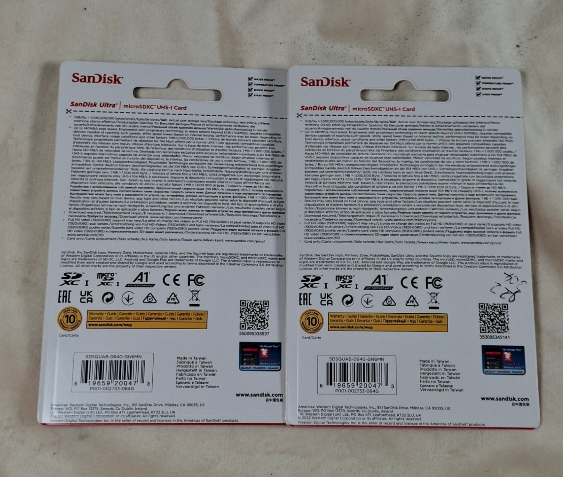 Two SanDisk Ultra microSDXC UHS-I memory cards (64 GB) with adapters - image 2 of 4