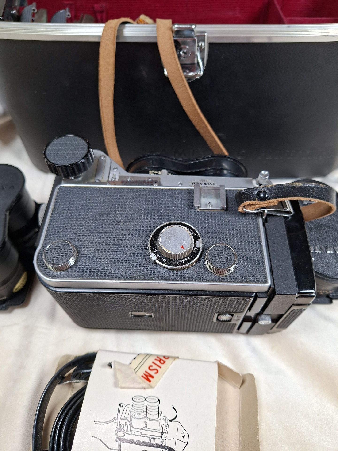 Mamiya C33 Professional Twin-Lens Reflex Camera Kit - image 10 of 11
