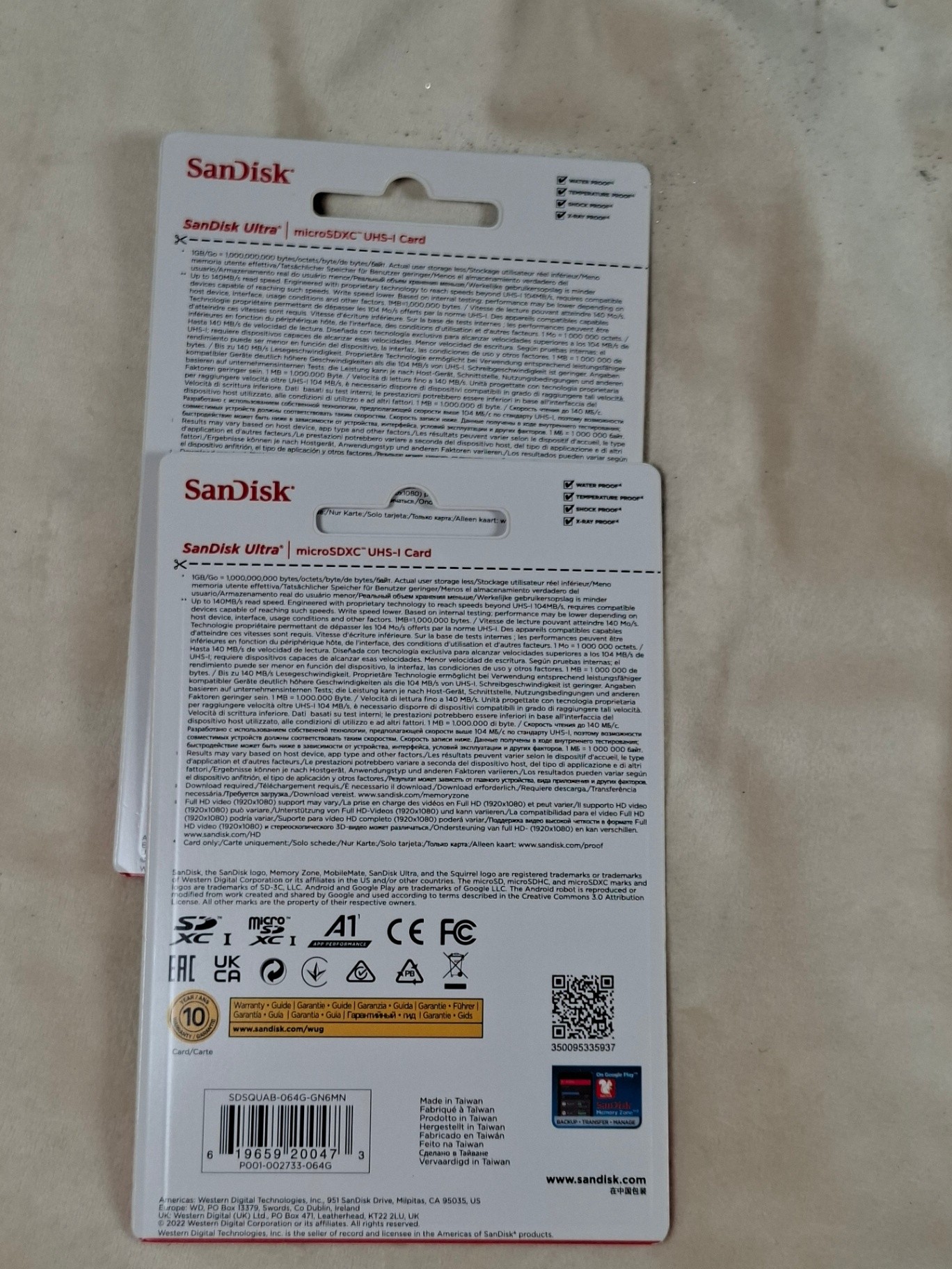 Two SanDisk Ultra microSDXC UHS-I memory cards (64 GB) with adapters - image 4 of 4