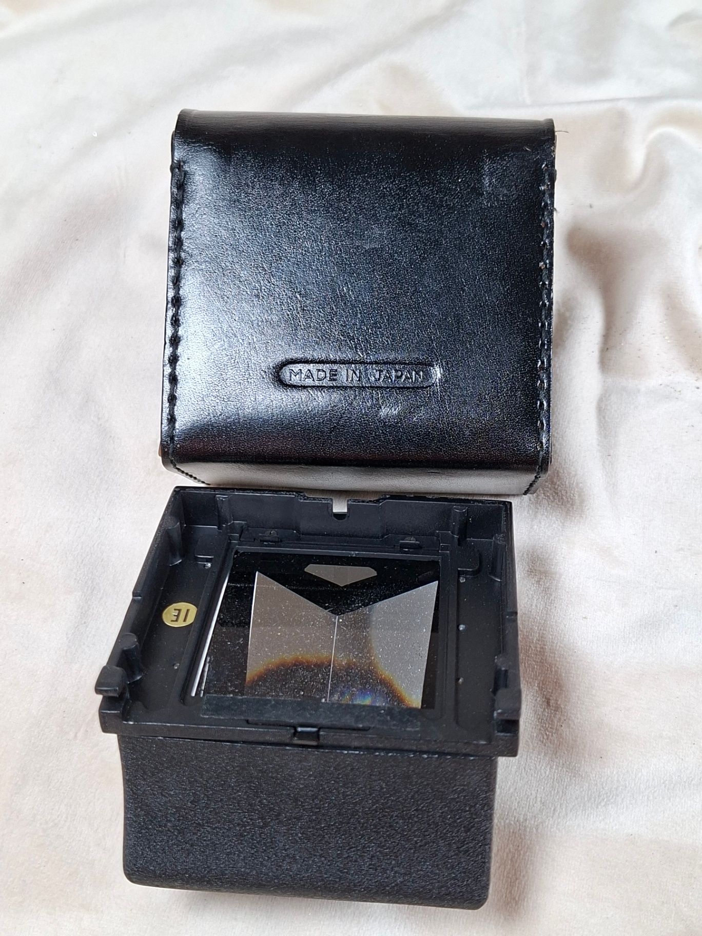 Vintage Mamiya Camera with Leather Case - image 3 of 6