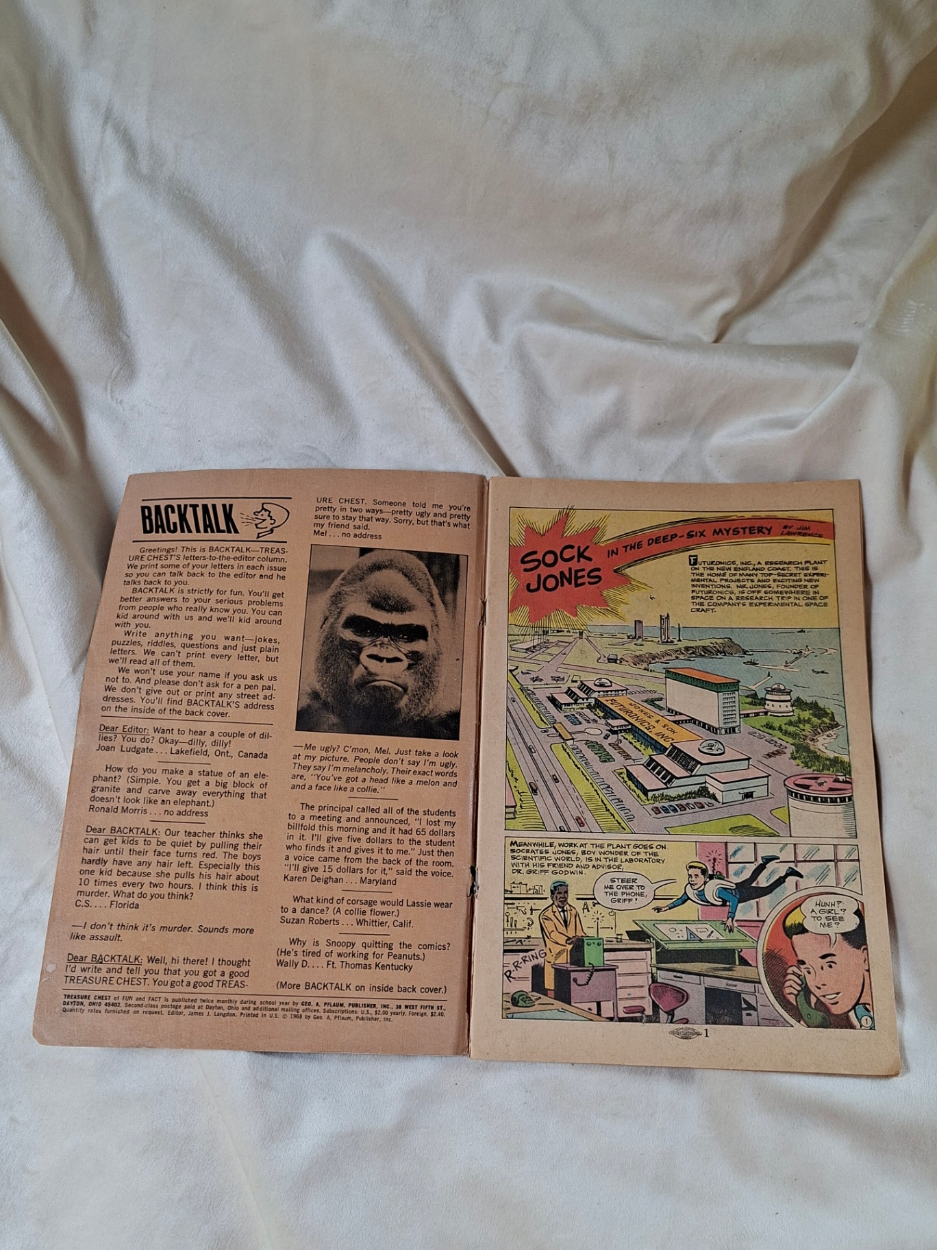 Treasure Chest vintage comic magazines and inserts - image 3 of 5