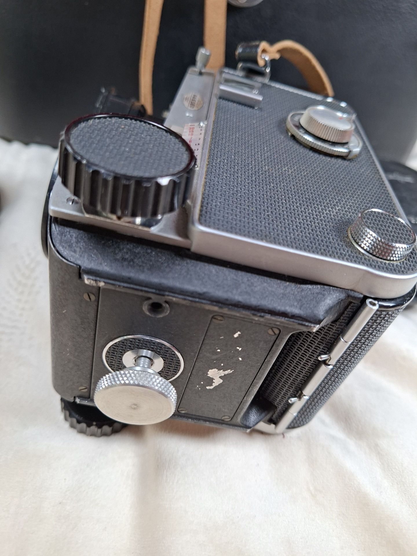Mamiya C33 Professional Twin-Lens Reflex Camera Kit - image 11 of 11