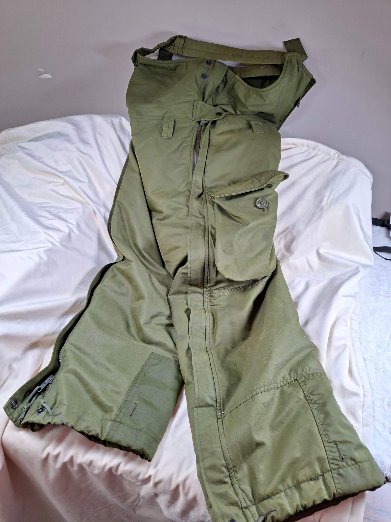 Canadian Armed Forces, Overalls, Attributed to Sgt Elliott Military Issued - image 1 of 8
