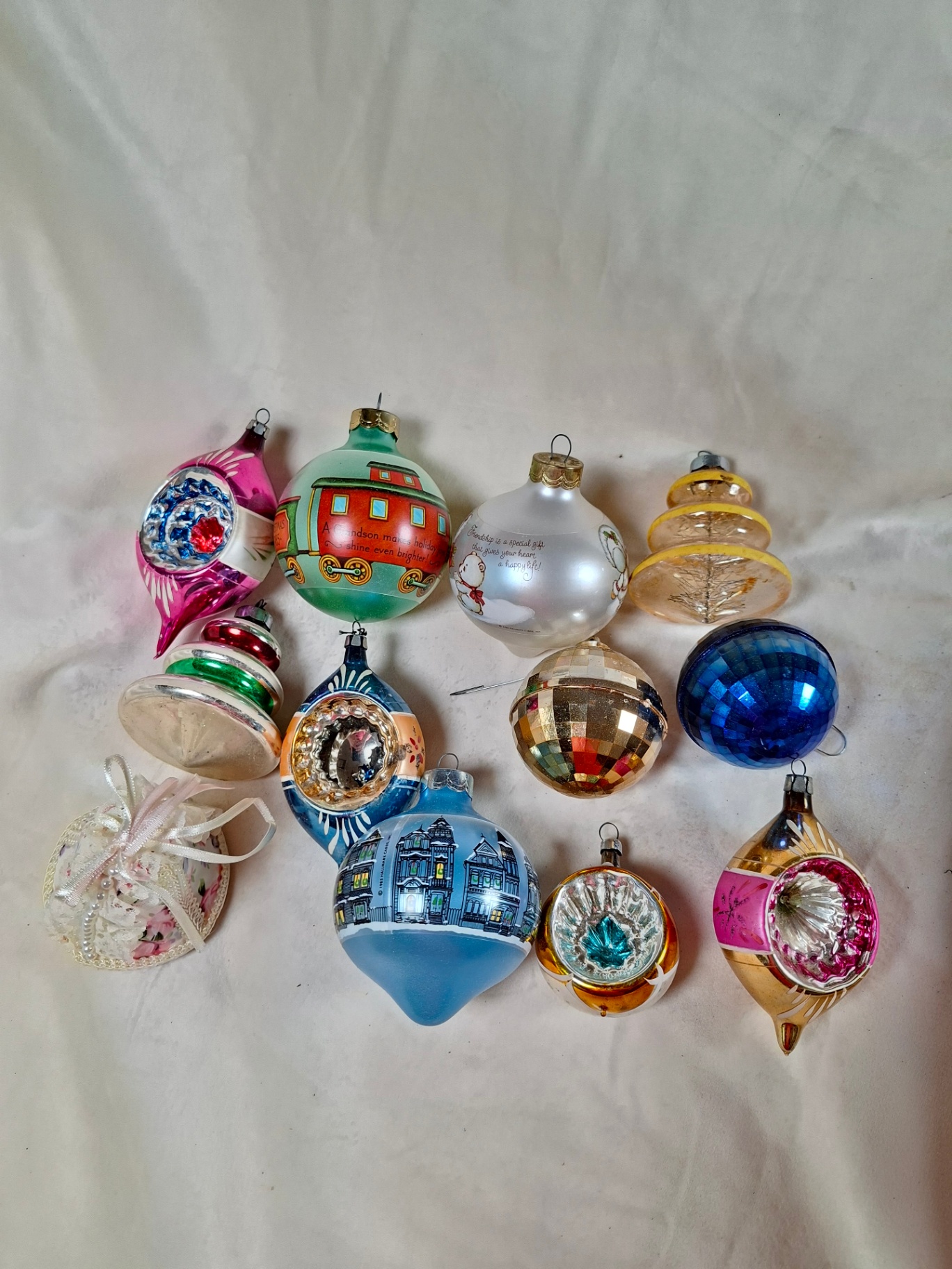 Vintage Assorted Christmas Ornaments - image 2 of 5