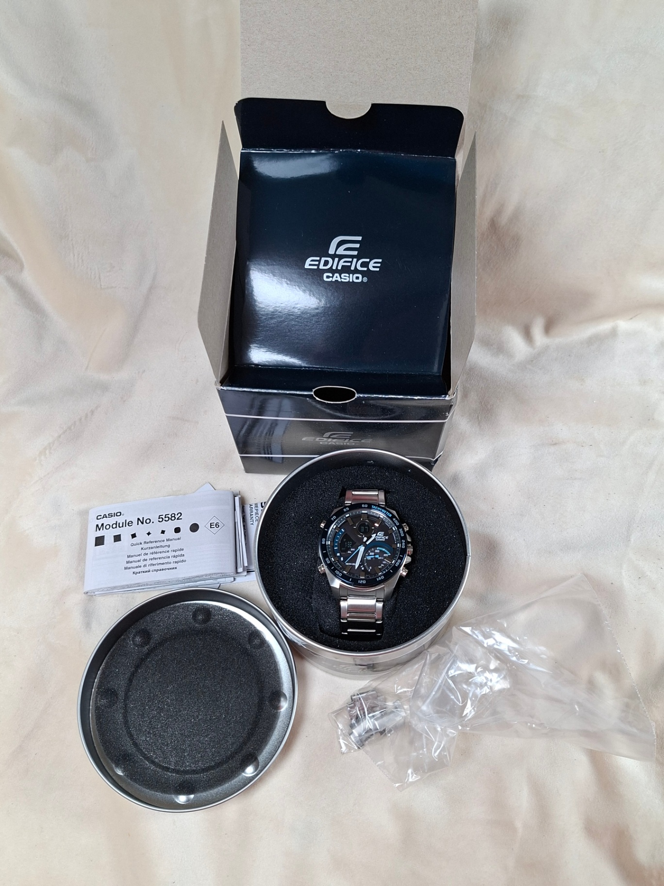 Casio Edifice wristwatch with steel bracelet and presentation tin - image 1 of 6