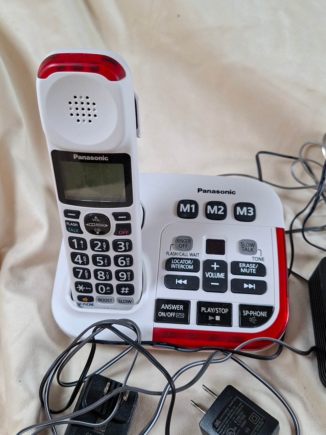 Panasonic cordless phone with base station and Grandstream device - image 2 of 5