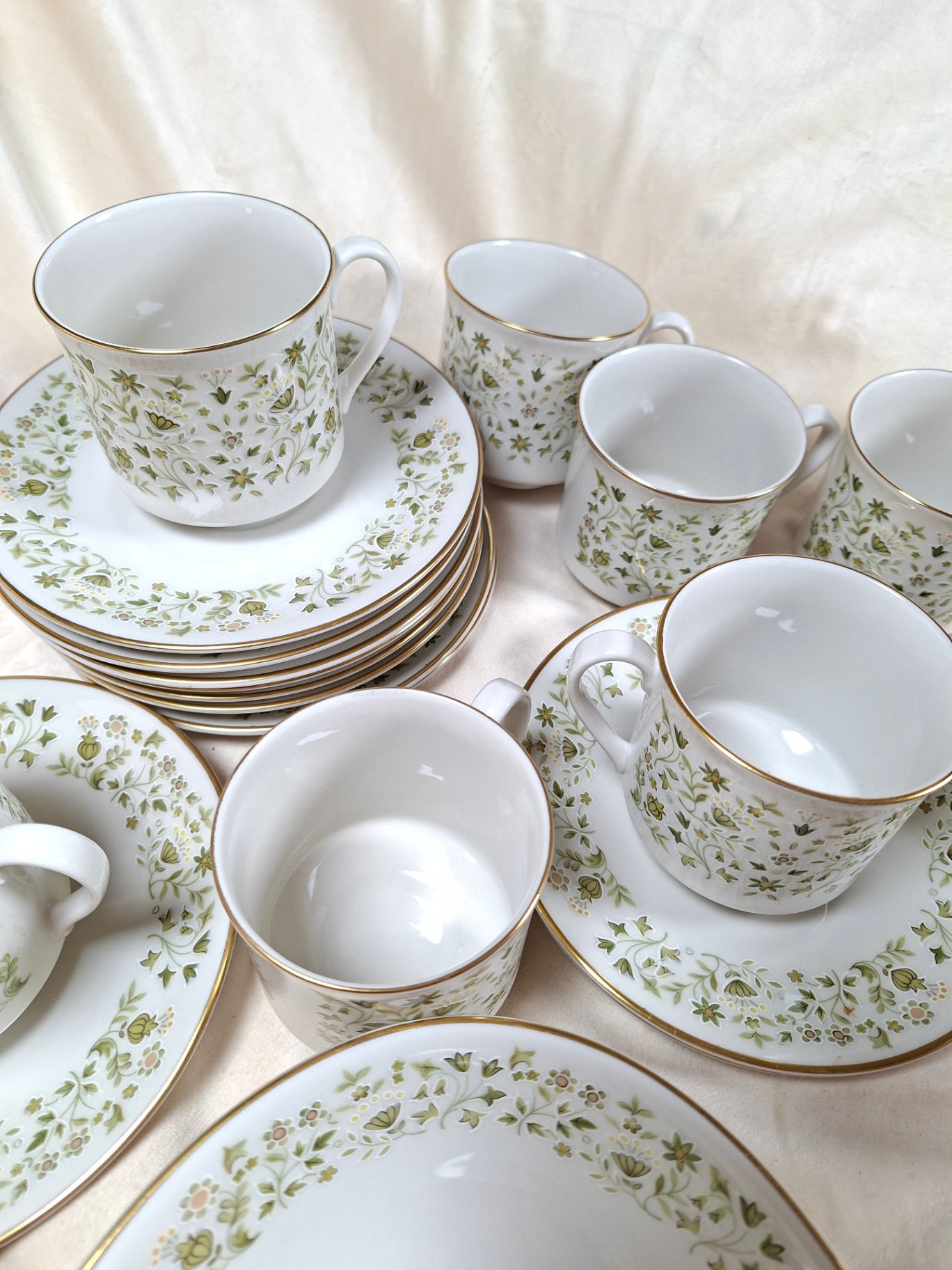 Vintage Westfield Royal Doulton Green floral china dinnerware set with gold trim, Made in England - image 3 of 9