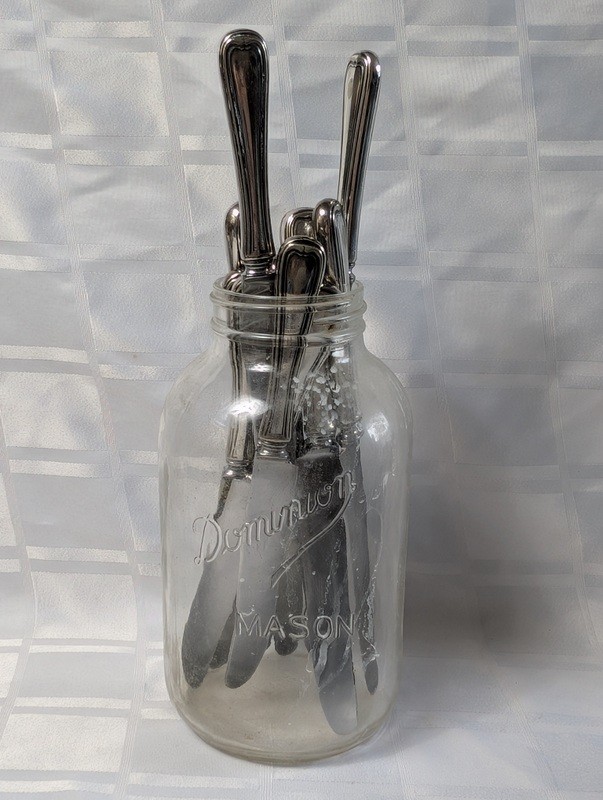 Set of stainless steel dinner knives with a Mason jar - image 9 of 10