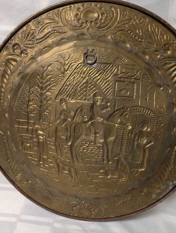 Round brass decorative plate with embossed medieval scene - image 7 of 10