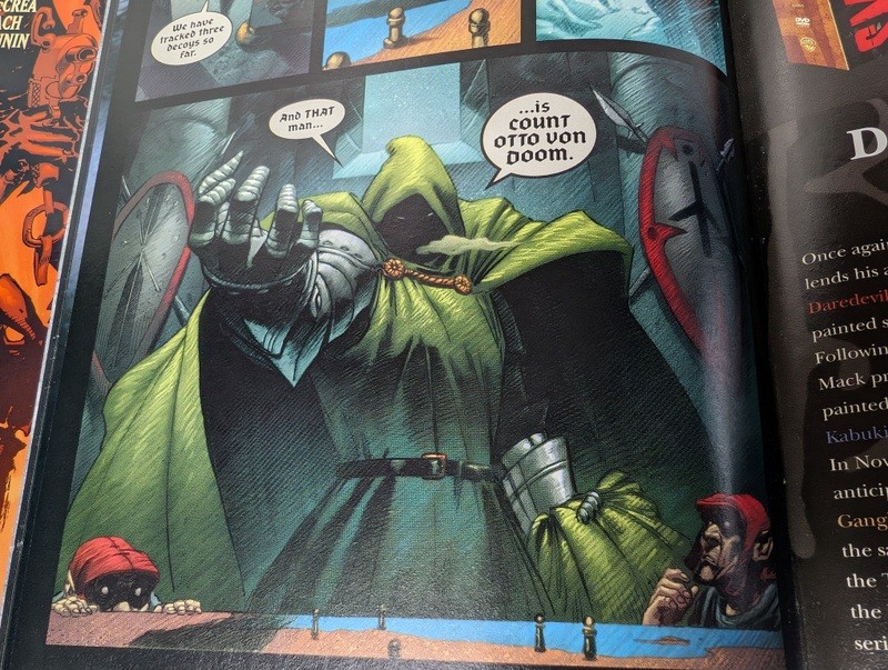 Assorted comic books and graphic novels - image 11 of 11