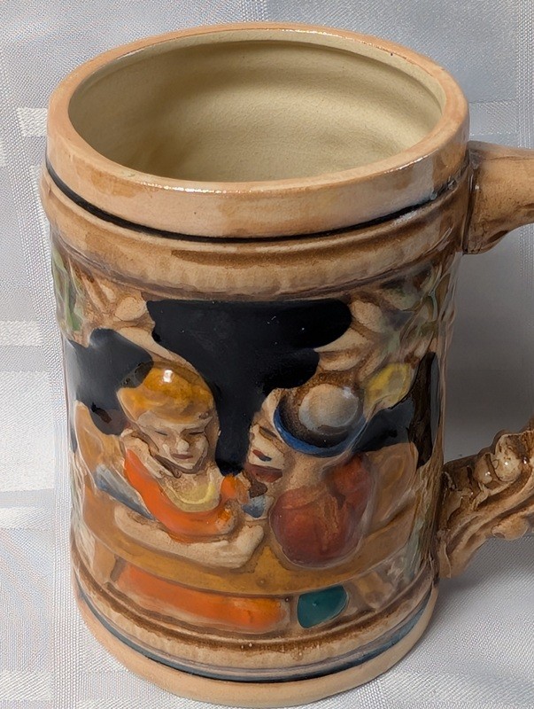 Ceramic beer stein with lid and hand-painted scene - image 3 of 9