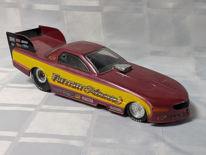 Die-cast drag racing toy car - image 5 of 13