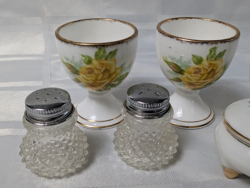 Tea ware set with Rose pattern and duck mug - image 3 of 15