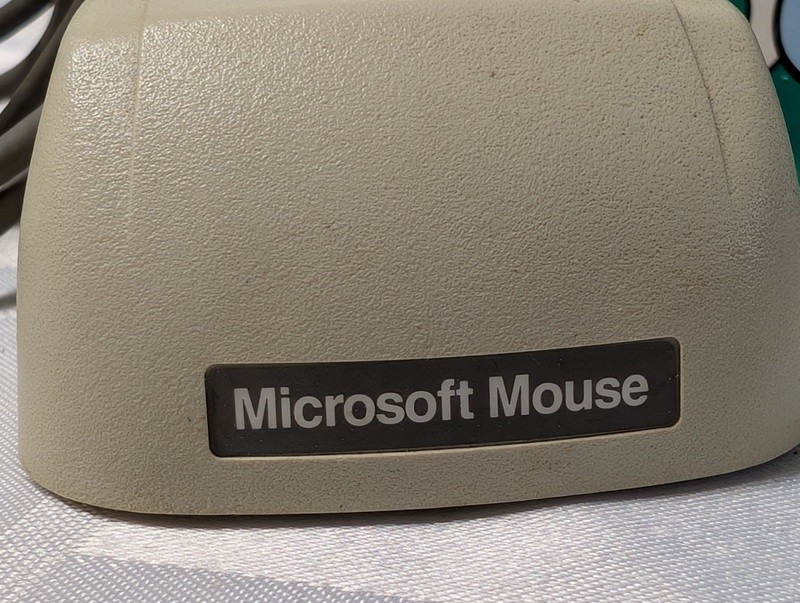 Microsoft Serial Mouse with Box - image 12 of 15