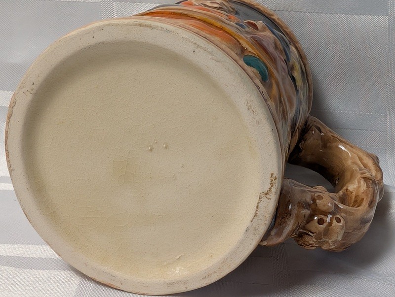 Ceramic beer stein with lid and hand-painted scene - image 9 of 9