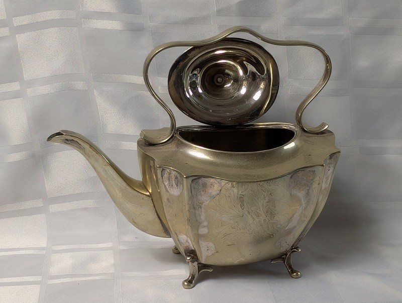 Antique silver teapot with etched panels and monogram - image 7 of 14
