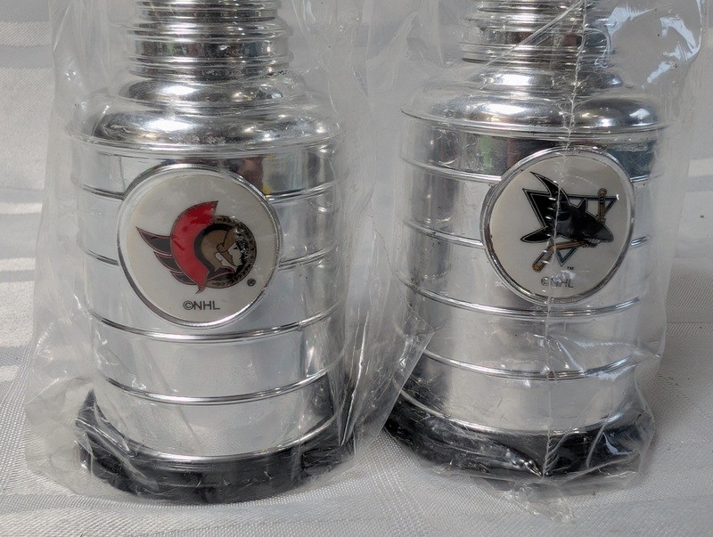NHL Stanley Cup Salt and Pepper Shaker Set - image 3 of 6