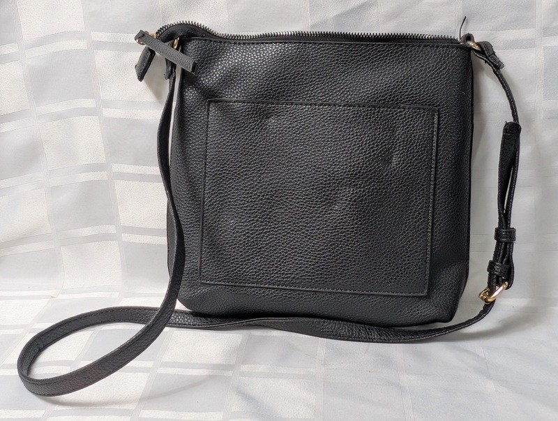 Black pebble-grain leather crossbody bag - image 5 of 8