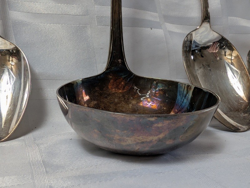 Set of tarnished silver spoons and a serving ladle - image 8 of 10