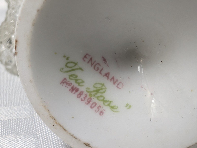Tea ware set with Rose pattern and duck mug - image 11 of 15