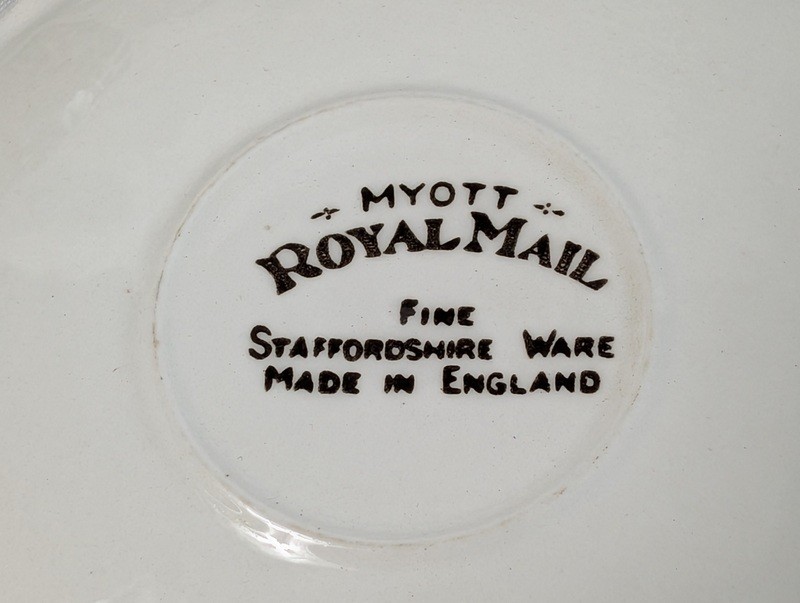 Myott Royal Mail Teacup and Saucer Set - image 12 of 14