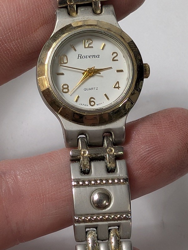 Two vintage two-tone wristwatches and a link bracelet - image 8 of 10