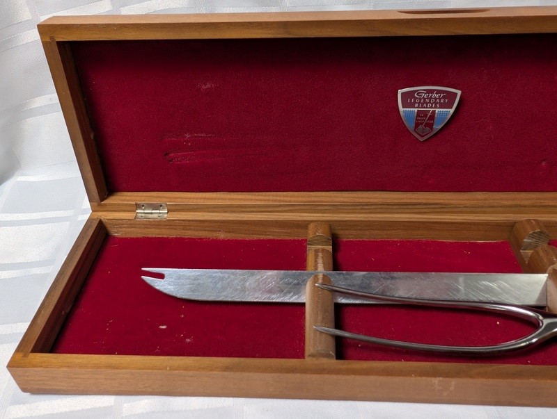 Gerber Legendary Blades carving set in wooden case - image 3 of 14