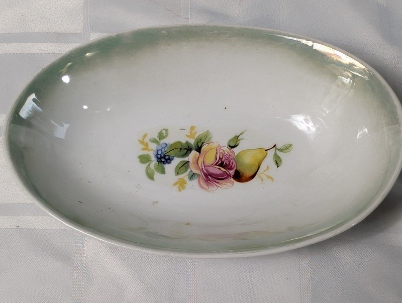 Oval ceramic floral dish - image 3 of 9