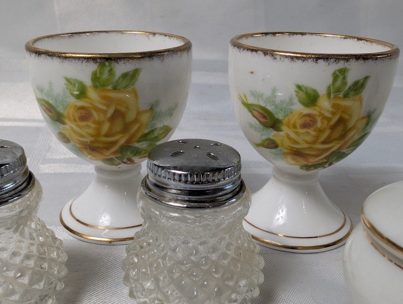Tea ware set with Rose pattern and duck mug - image 9 of 15