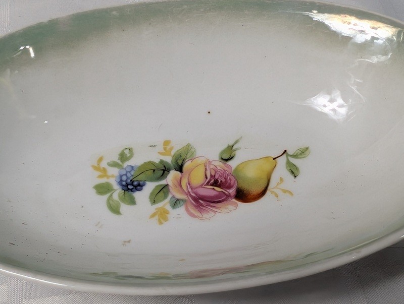 Oval ceramic floral dish - image 4 of 9