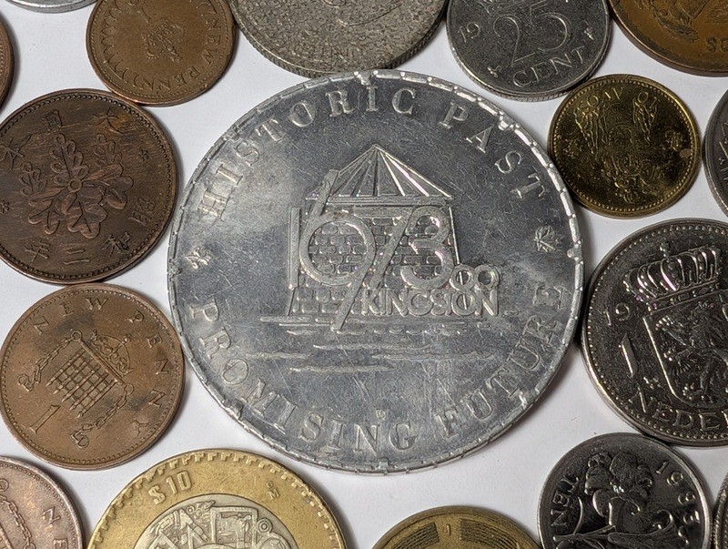 Diverse collection of coins and a commemorative token - image 10 of 20