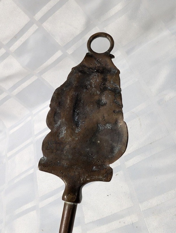 Antique ship-themed dusting brush - image 7 of 9