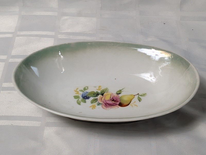 Oval ceramic floral dish - image 2 of 9