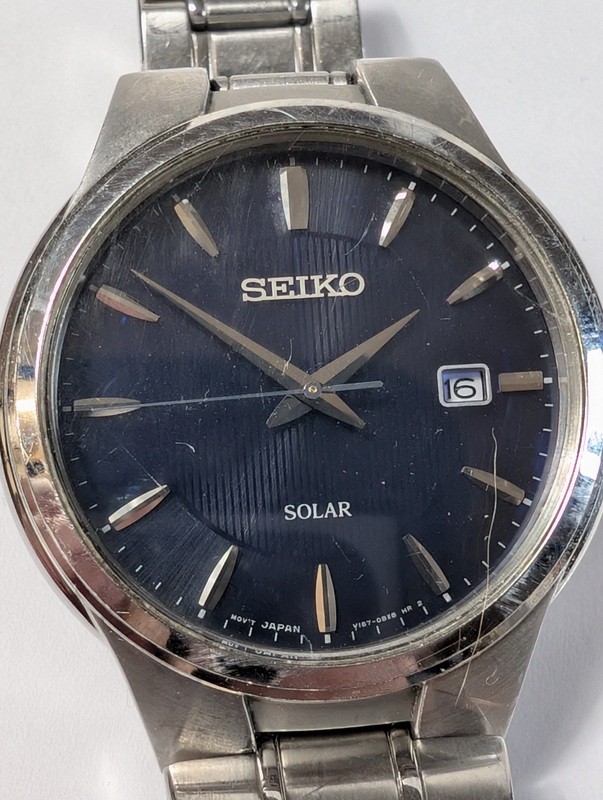Seiko Solar Stainless Steel Wristwatch - image 10 of 10